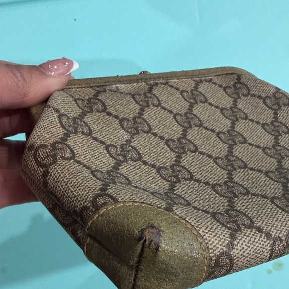 Gucci Beige Brown GG Monogram Coin Purse - Picture 3 of 4